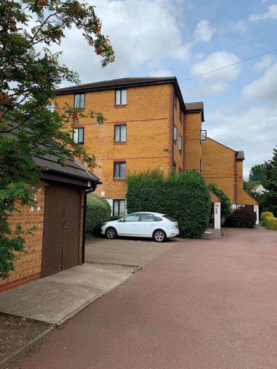 London 1 Bed Flat, West Ham, E15 To Rent Now for £1,080.00 p/m