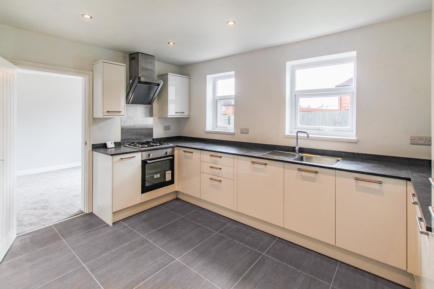 Loscoe, Heanor 3 Bed SemiDetached House, Wilson Avenue, DE75 To