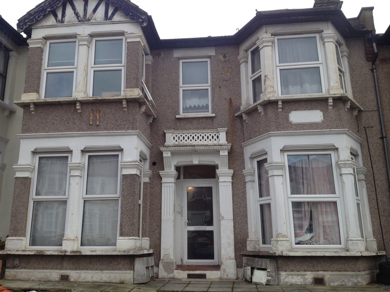 Ilford 1 Bed Flat, Kensington Gardens, IG1 To Rent Now for £950.00 p/m