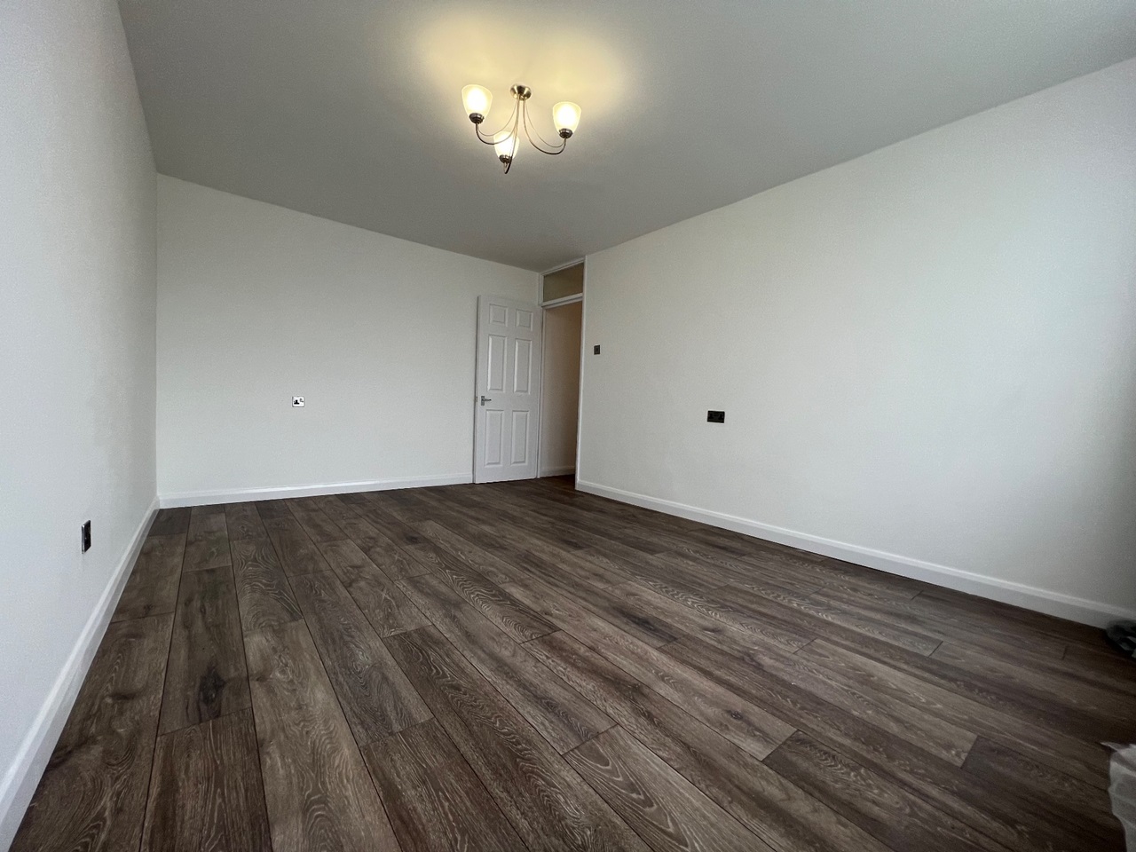 Rainham 1 Bed Flat, Lower Mardyke Avenue, RM13 To Rent Now for £1,200.00 p/m