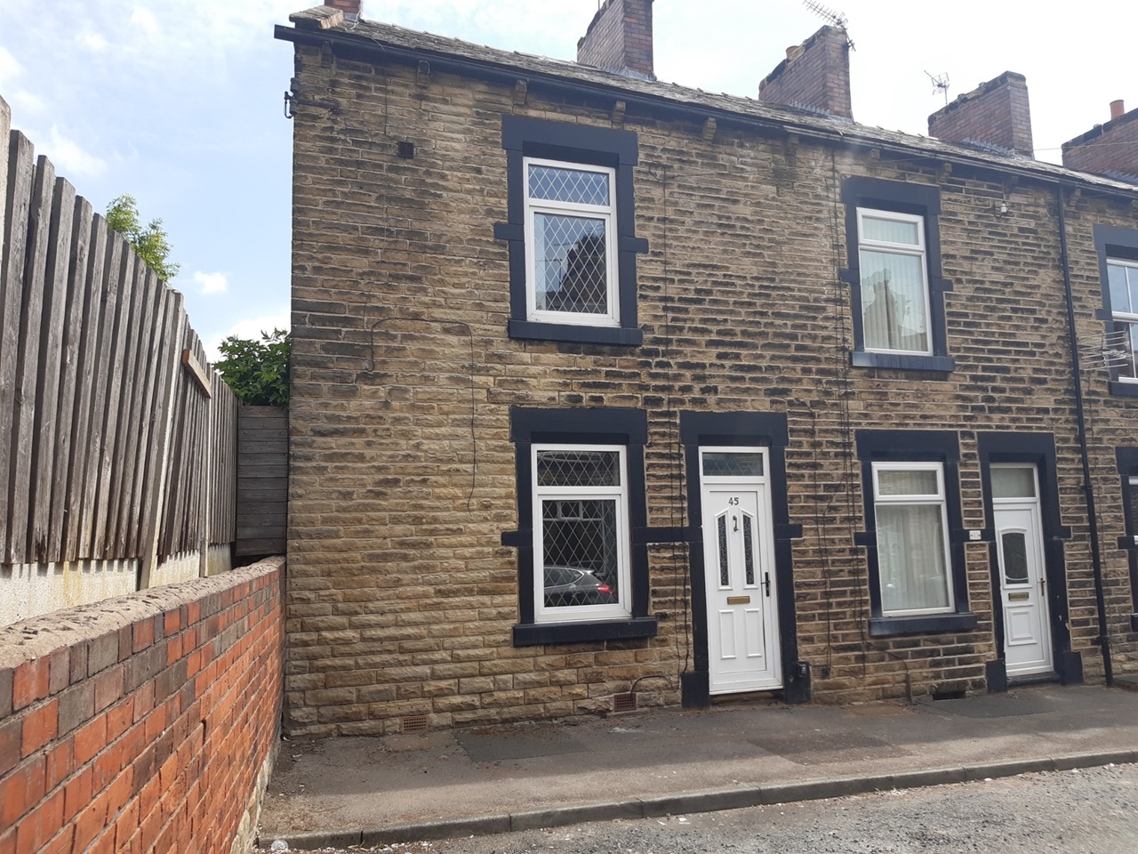 Barnsley 3 Bed Terraced House, Grafton Street, S70 To Rent Now for