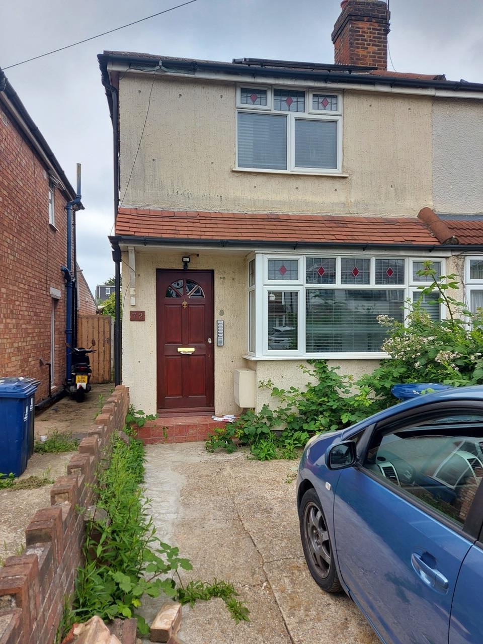 Northolt Studio Flat, Wood End Gardens, UB5 To Rent Now for £922.48 p/m