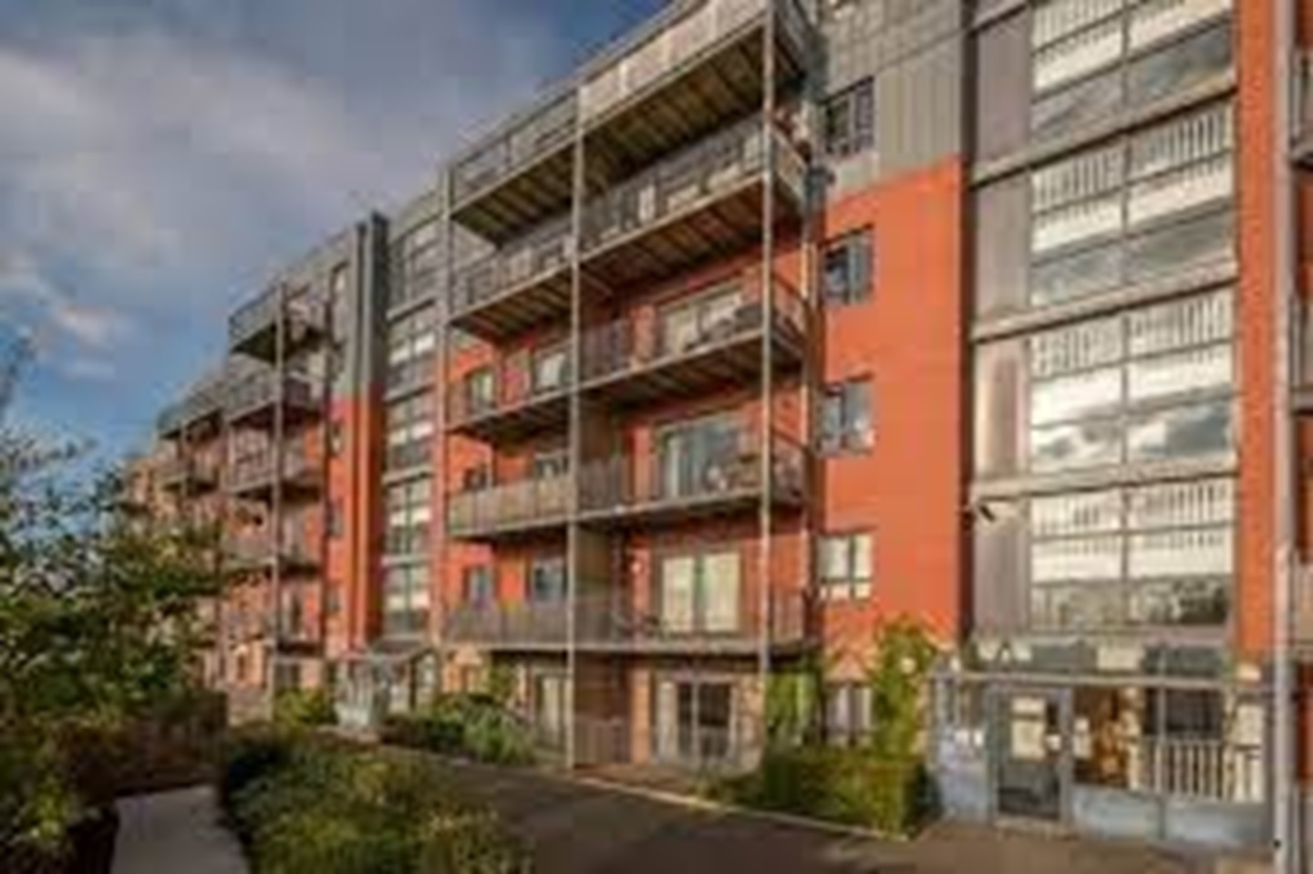 Openshaw, Manchester 2 Bed Flat, The Waterfront, M11 To Rent Now