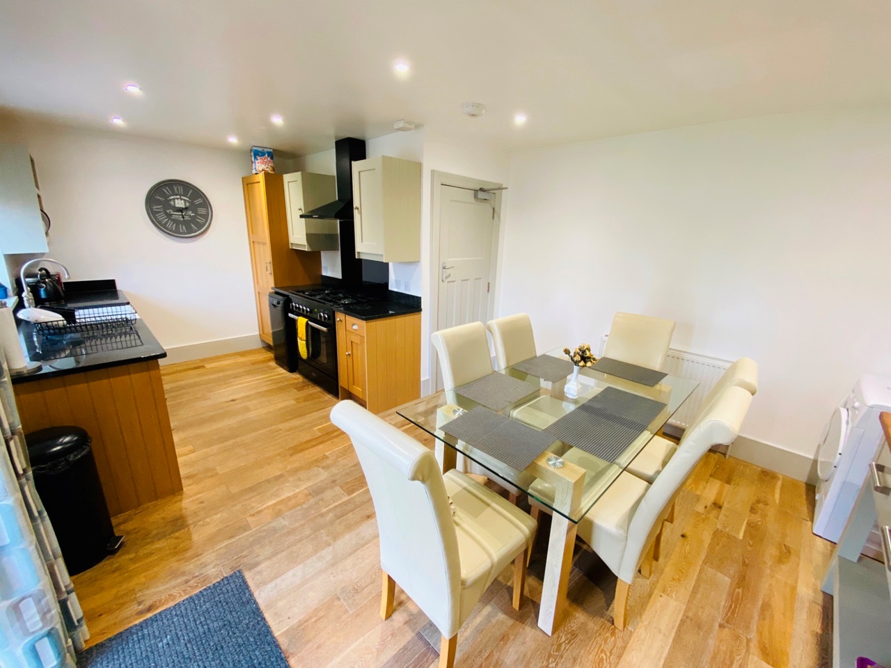 Eastleigh Room in a Shared House, Leigh Road, SO50 To Rent Now for £725.00 p/m