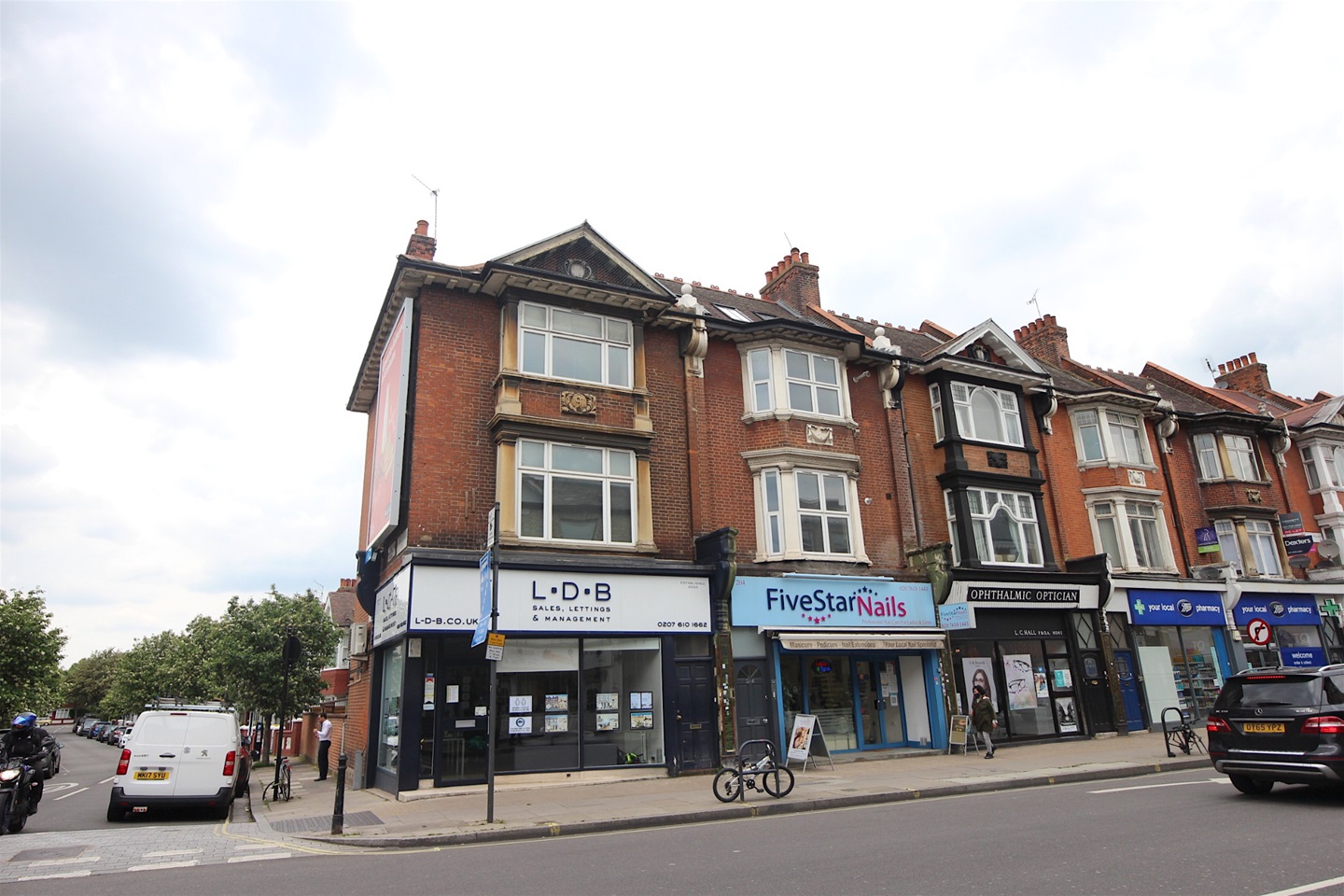 London 1 Bed Flat, Fulham Palace Road, W6 To Rent Now for £1,400.00 p/m