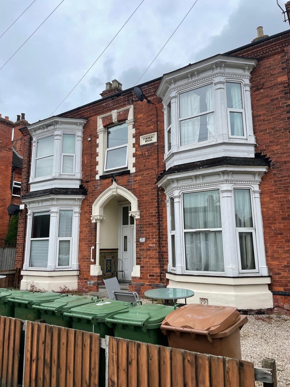 Grimsby 1 Bed Flat, Abbey Drive West, DN32 To Rent Now for £390.00 p/m