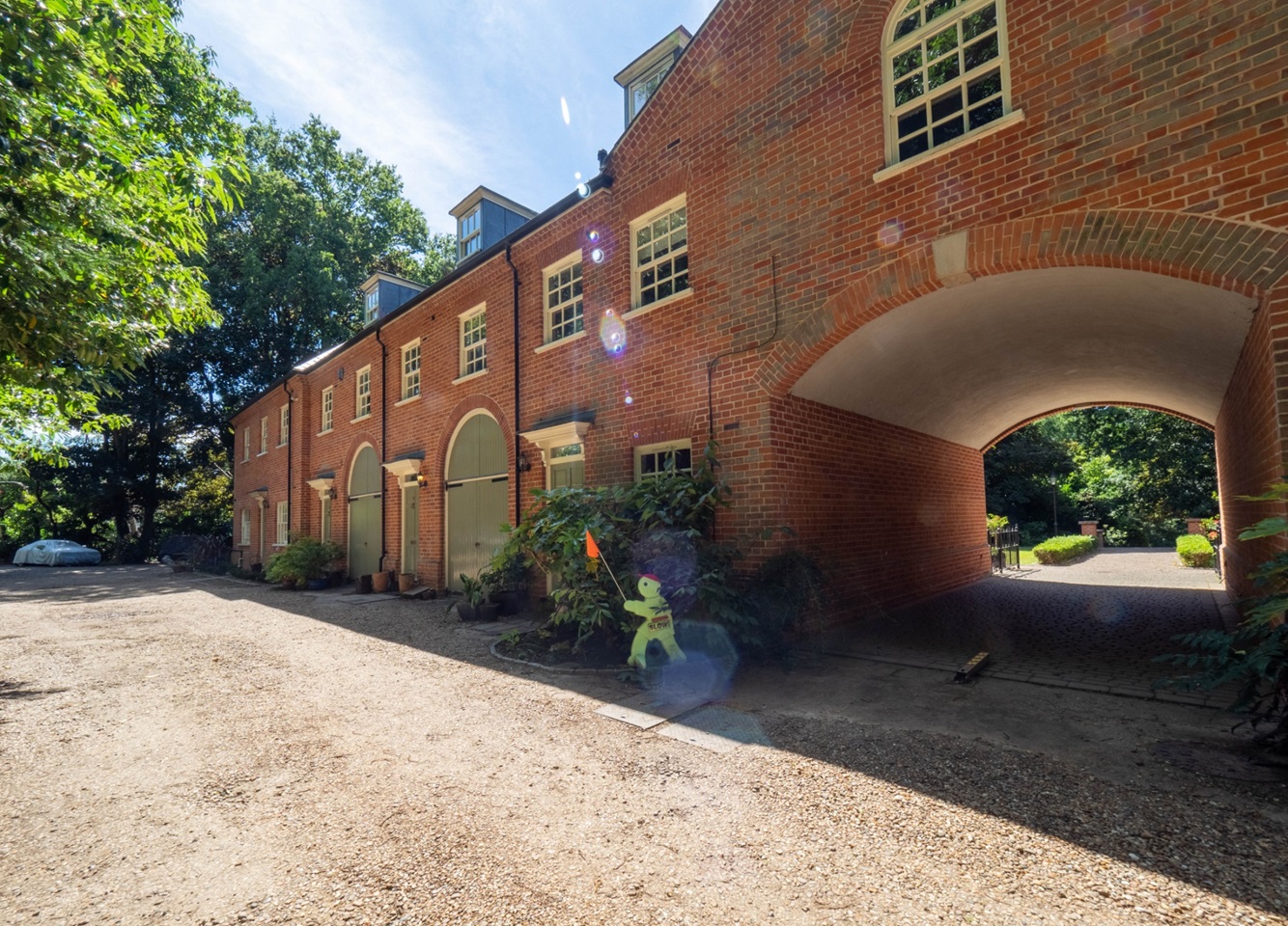 Watford 3 Bed Terraced House, Mulberry Close, WD17 To Rent Now for