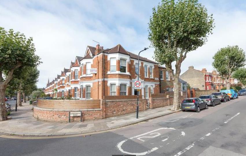 London 3 Bed Flat, Wrentham Avenue, NW10 To Rent Now for £2,650.00 p/m