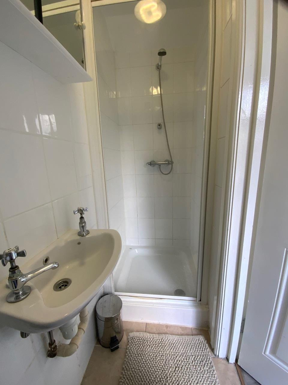 Thornton Heath Studio Flat, Foxley Road, CR7 To Rent Now for £800.