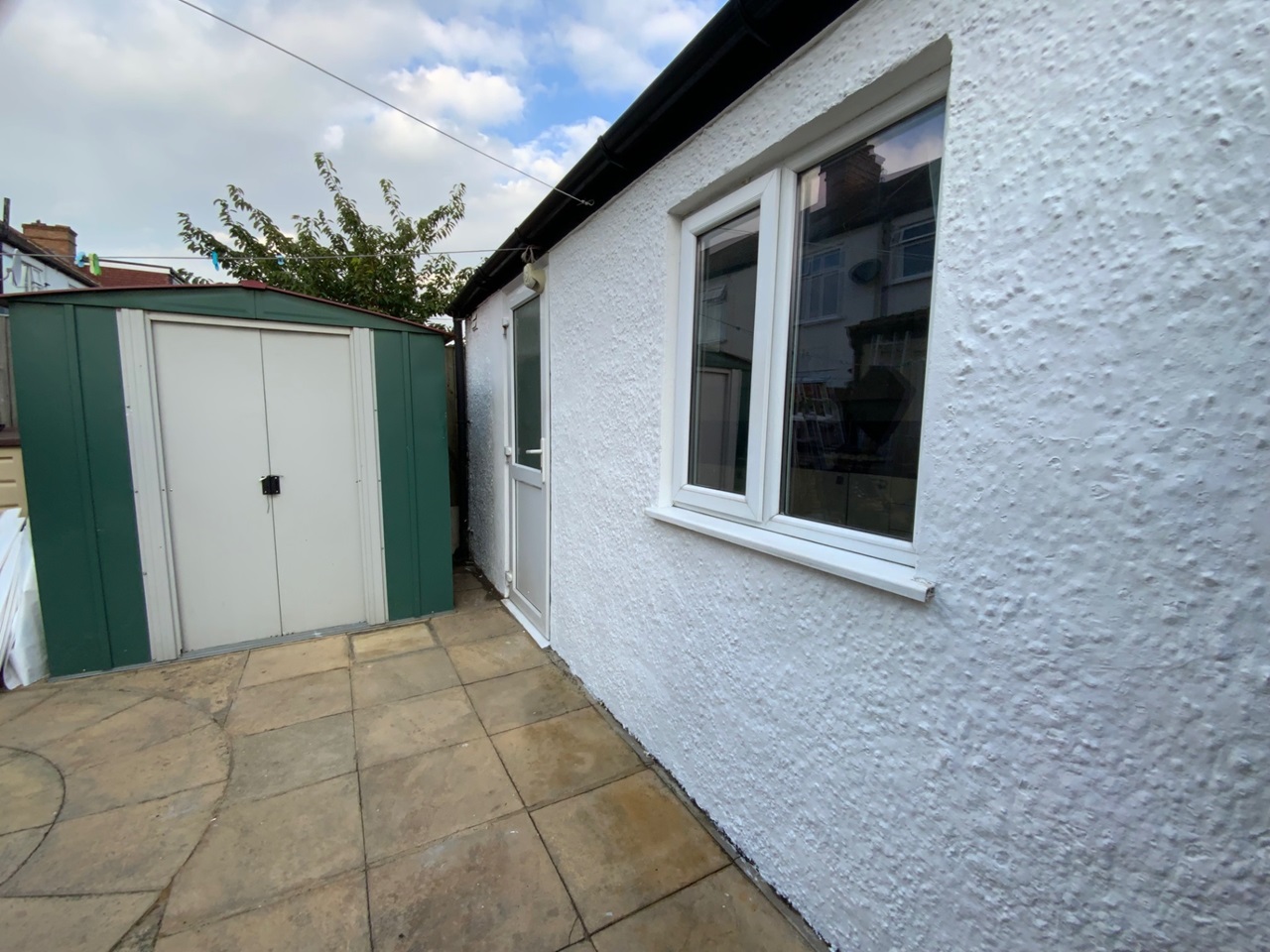 Thornton Heath Studio Flat, Foxley Road, CR7 To Rent Now for £800.