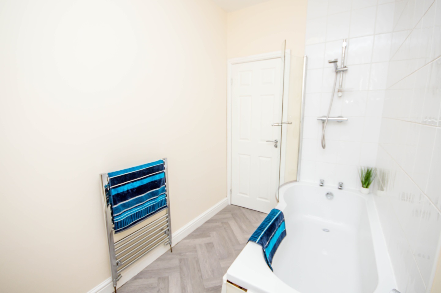 Rooms To Rent Clayton Le Moors