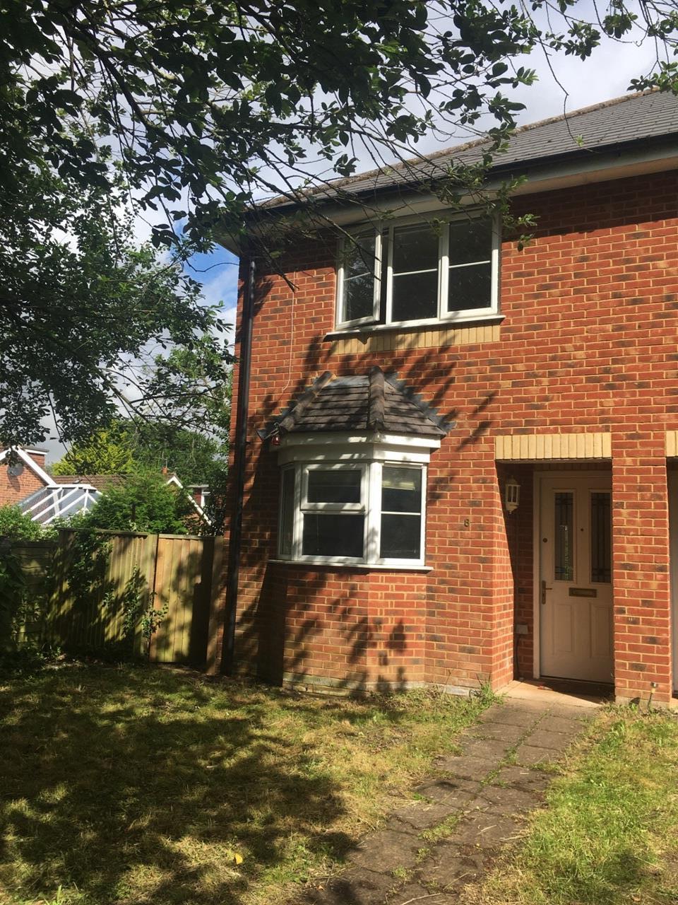 Chandler's Ford, Eastleigh 2 Bed SemiDetached House, Acorn Drive, SO53 To Rent Now for £