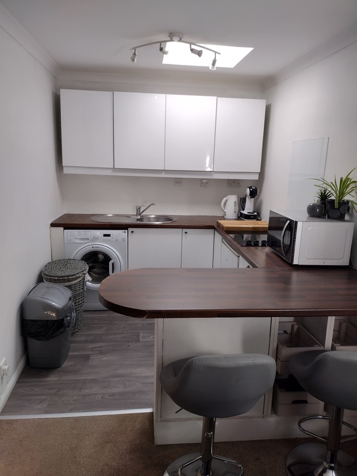 Ware 1 Bed Flat, Church Row Mews, SG12 To Rent Now for £950.00 p/m