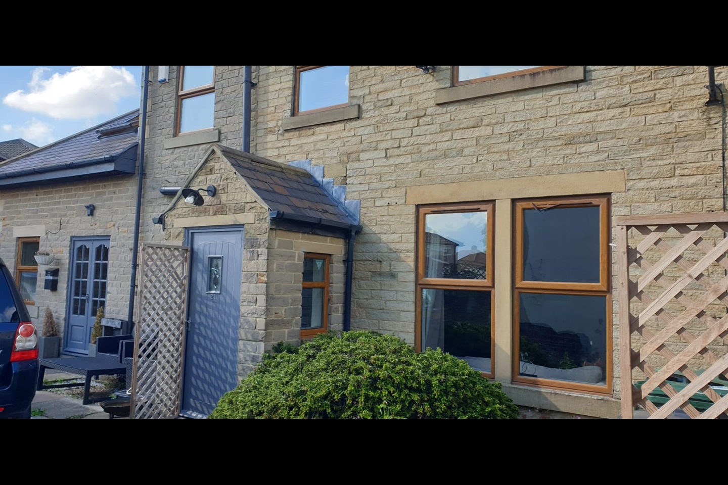 Scholes, Cleckheaton 3 Bed SemiDetached House, Providence Street