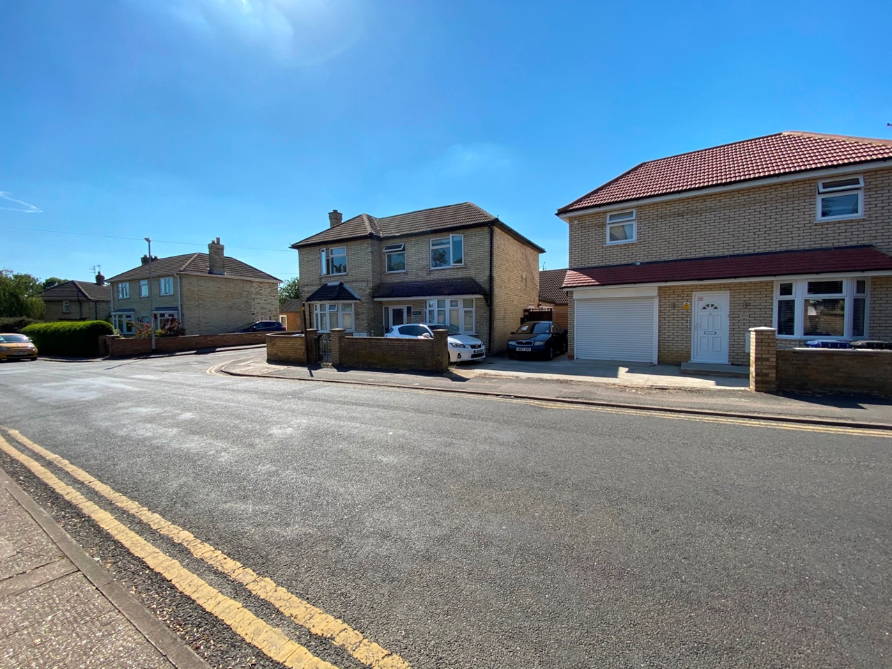 Huntingdon 2 Bed Flat, Priory Road, PE29 To Rent Now for £900.00 p/m