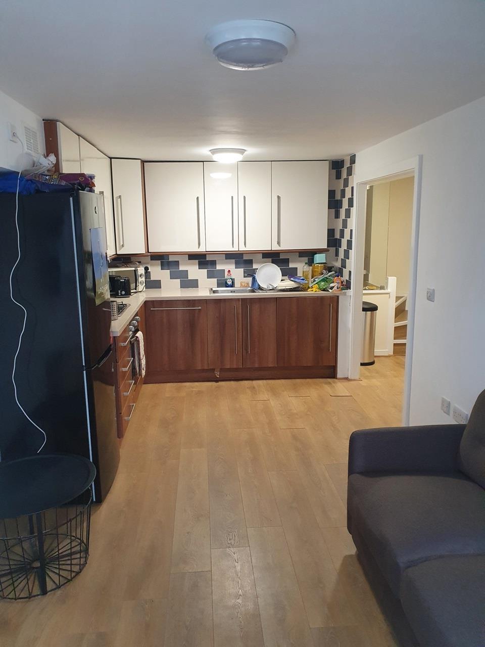 London 3 Bed Flat, Blackstock Rd, N4 To Rent Now for £2,500.00 p/m
