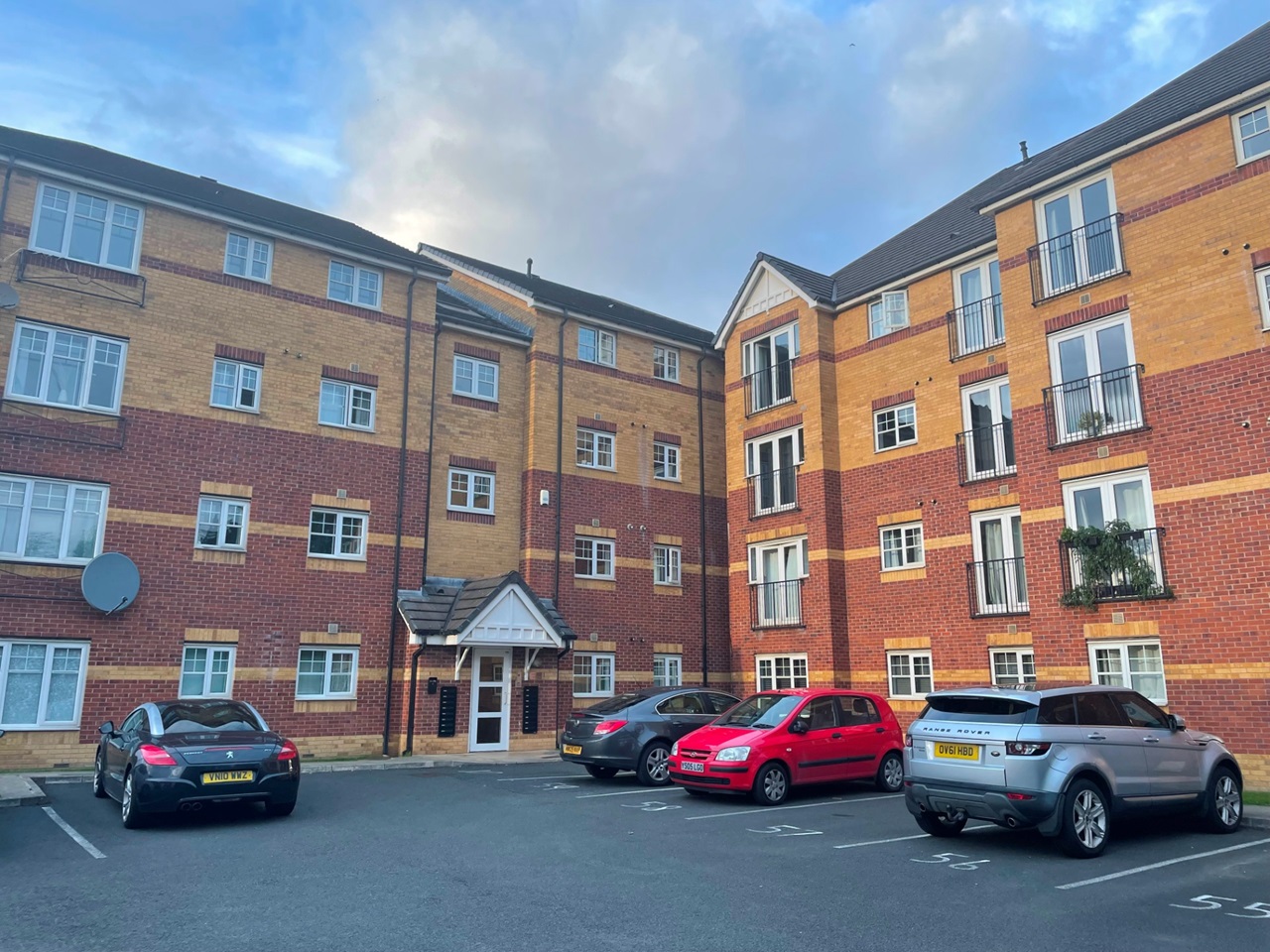 Salford 1 Bed Flat, Little Bolton Terrace, M5 To Rent Now for £600.