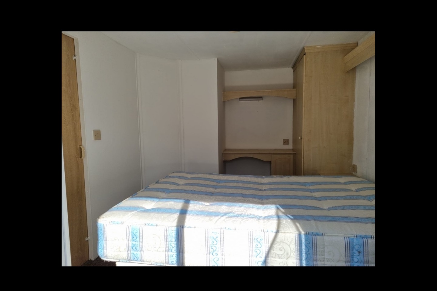 Brackley 2 Bed Mobile Home, Sunset Park Homes, NN13 To Rent Now for