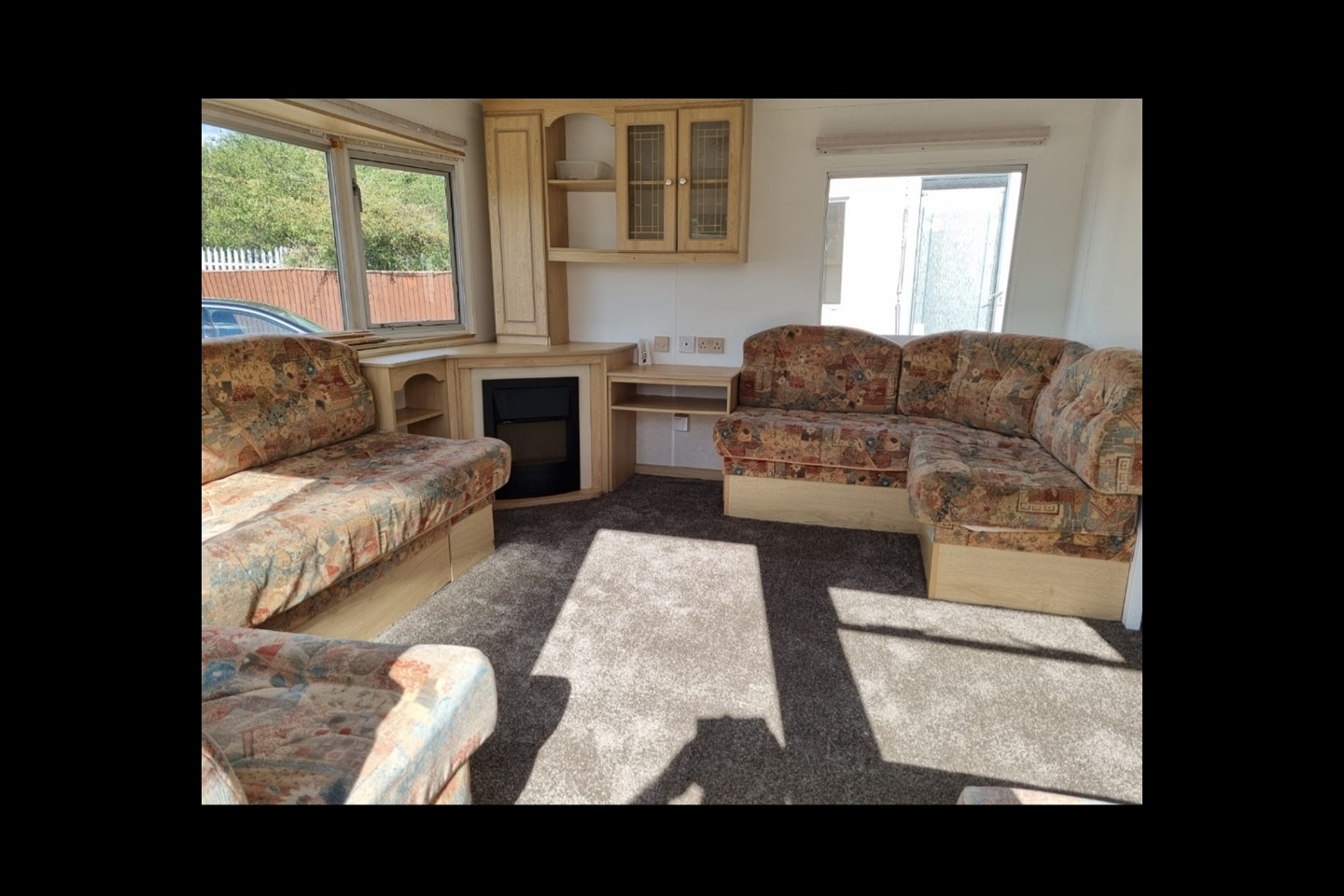 Brackley 2 Bed Mobile Home, Sunset Park Homes, NN13 To Rent Now for