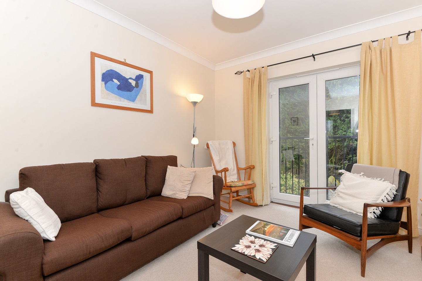 Royston 2 Bed Flat, Pippin Grove, SG8 To Rent Now for £1,100.00 p/m