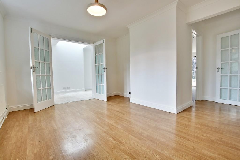 Bromley 3 Bed SemiDetached House, Marden Avenue, BR2 To Rent Now