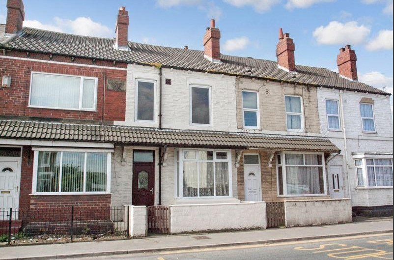 Featherstone, Pontefract 3 Bed Terraced House, Pontefract Road, WF7