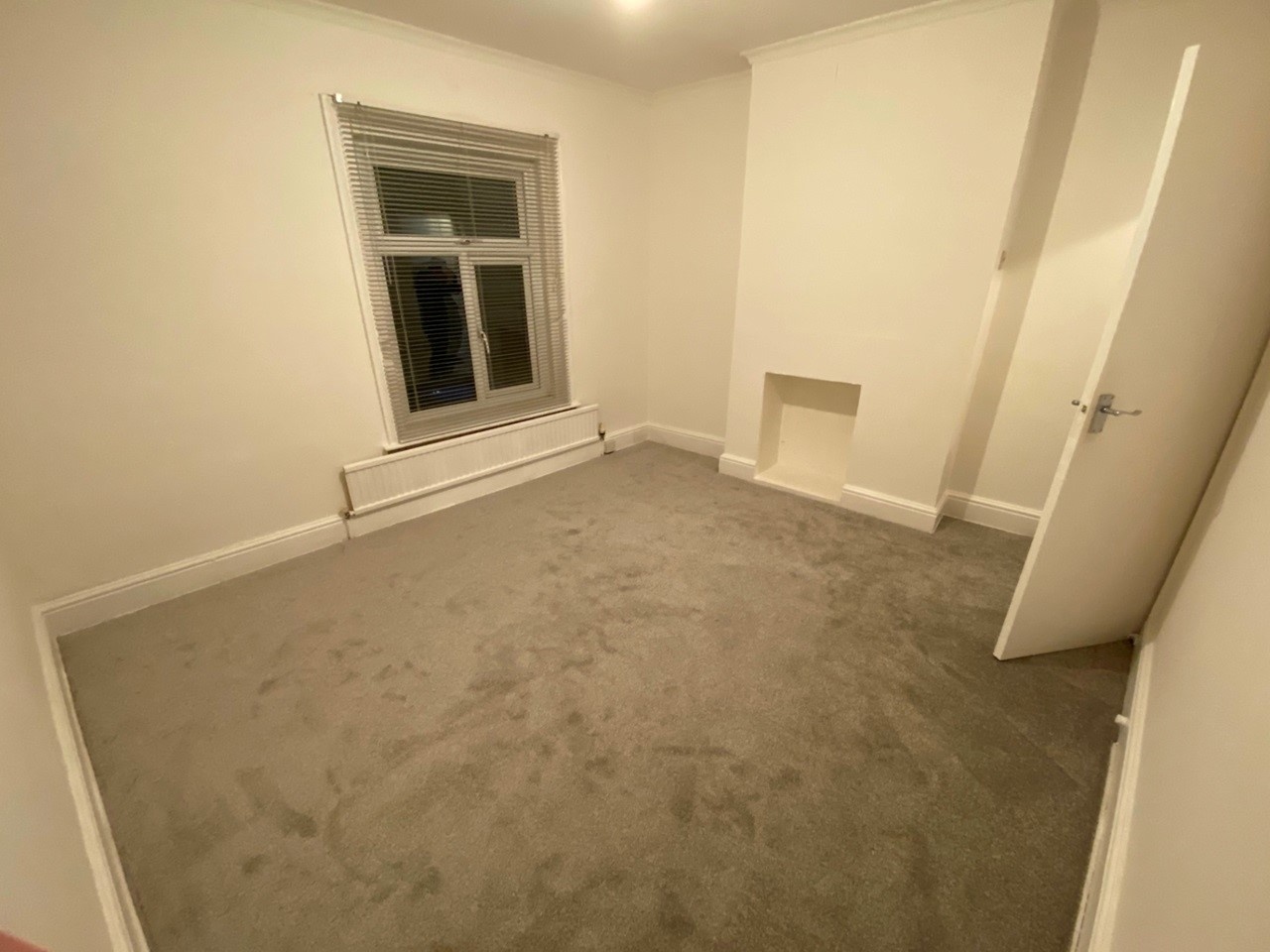 Colchester 2 Bed End Terrace, Bourne Road, CO2 To Rent Now for £