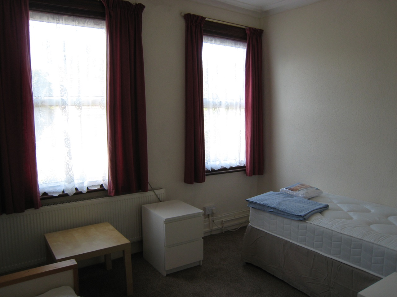 Harrow Room in a Shared House, Roxborough Road, HA1 To Rent Now for