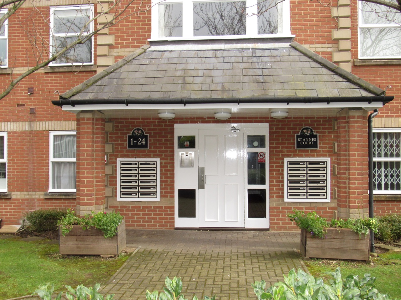 London 2 Bed Flat St Annes Court NW6 To Rent Now for £2 100 00 p/m London 2 Bed Flat St Annes Court NW6 To Rent Now for £2 100 00 p/m