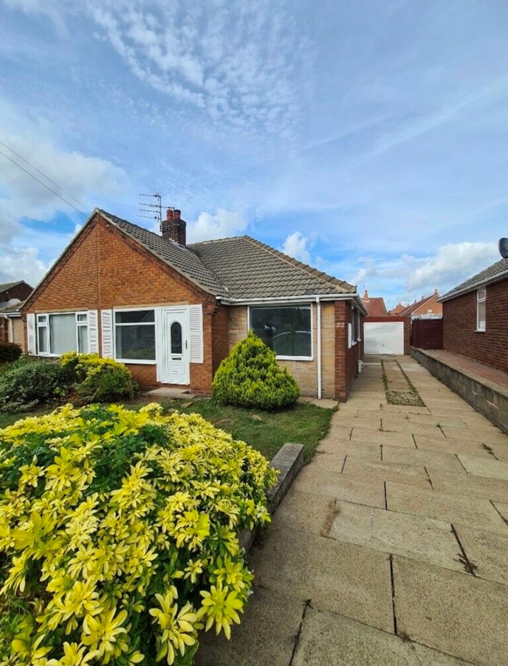 Garforth 2 Bed Bungalow, Garforth, LS25 To Rent Now for £950.00 p/m