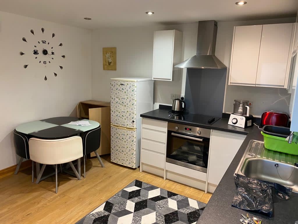 St. Austell 1 Bed Flat, South Street, PL25 To Rent Now for £700.00 p/m