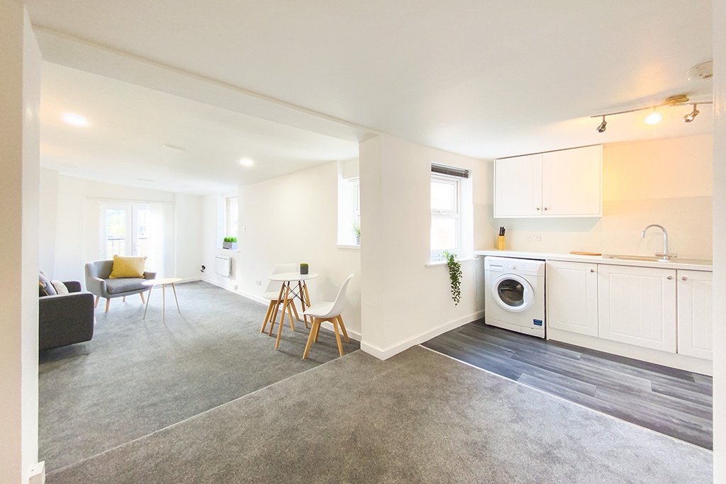 Stalybridge 1 Bed Flat, Market Street, SK15 To Rent Now for £800.00 p/m