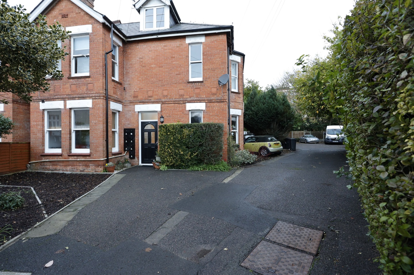 Bournemouth 1 Bed Flat, Westerham Road, BH4 To Rent Now for £850.00 p/m