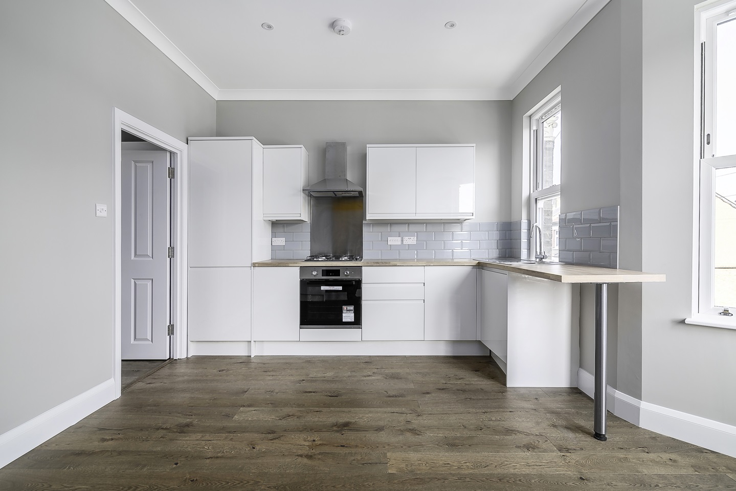 London 2 Bed Flat, Tottenham, N17 To Rent Now for £1,800.00 p/m