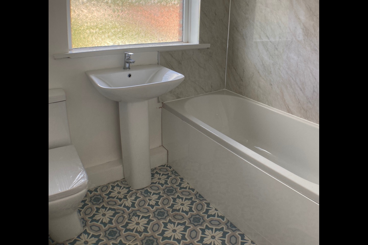 Stanley, Wakefield 3 Bed Terraced House, Moorhouse Avenue, WF3 To