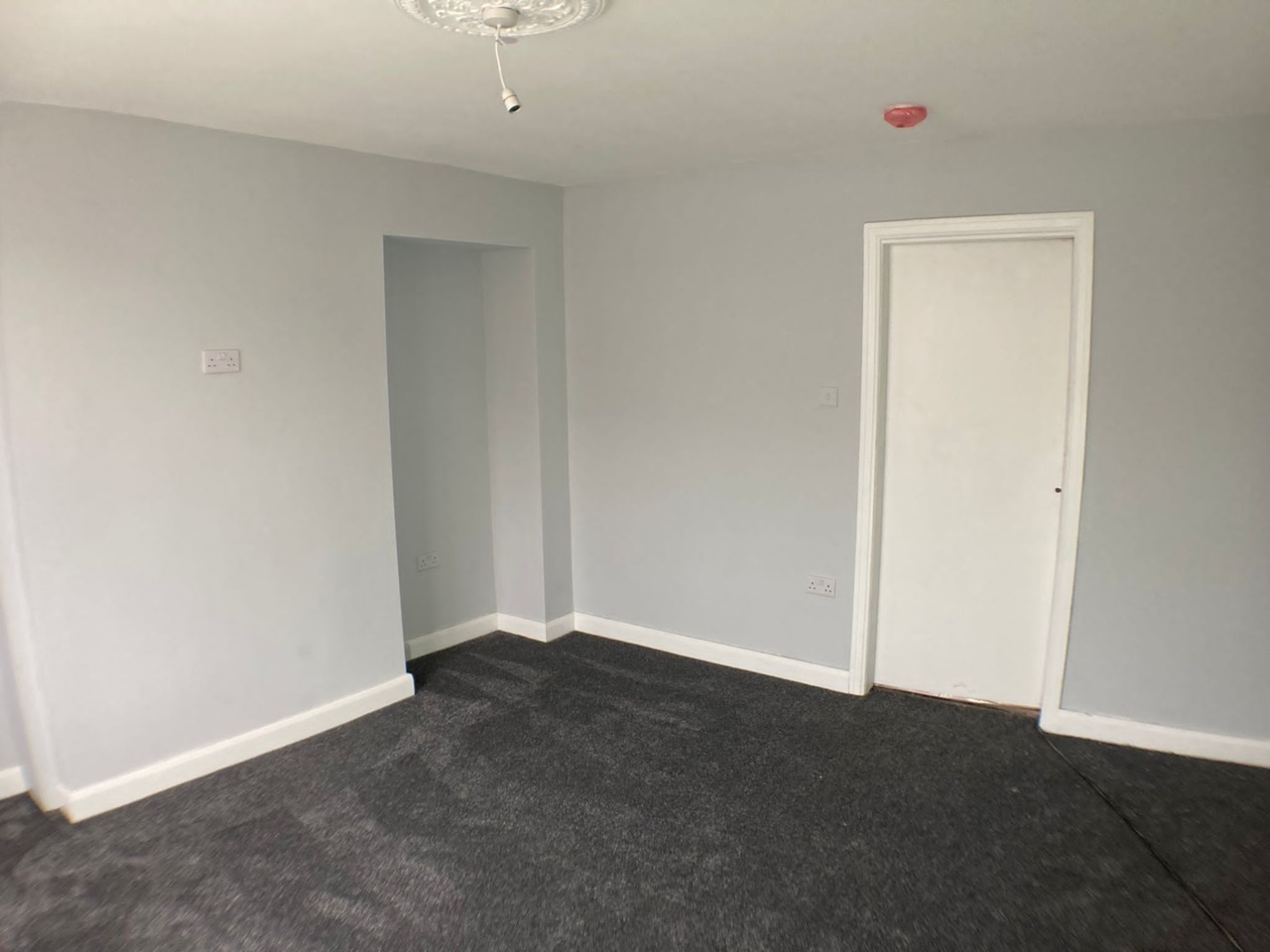 Stanley, Wakefield 3 Bed Terraced House, Moorhouse Avenue, WF3 To