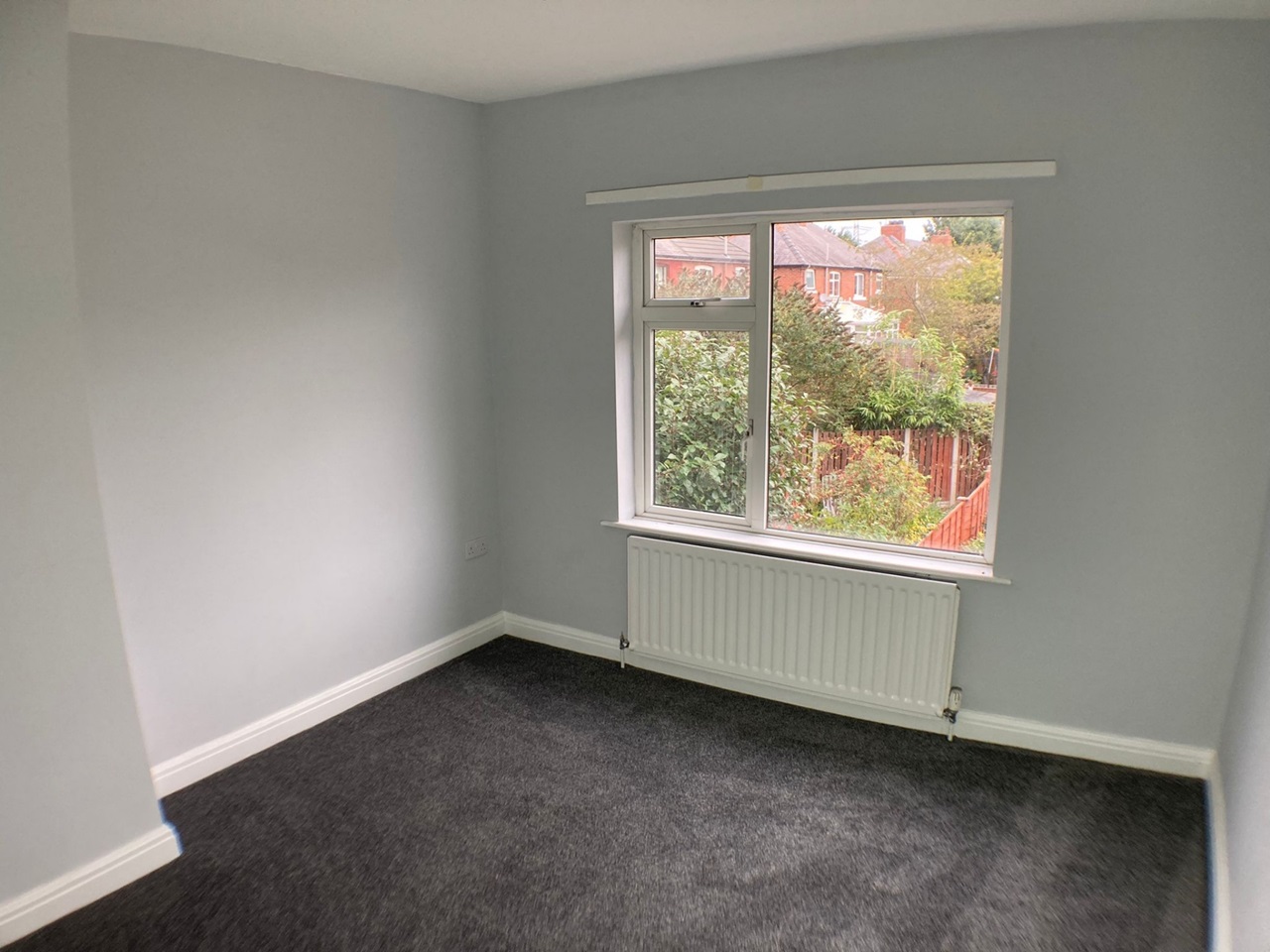 Stanley, Wakefield 3 Bed Terraced House, Moorhouse Avenue, WF3 To