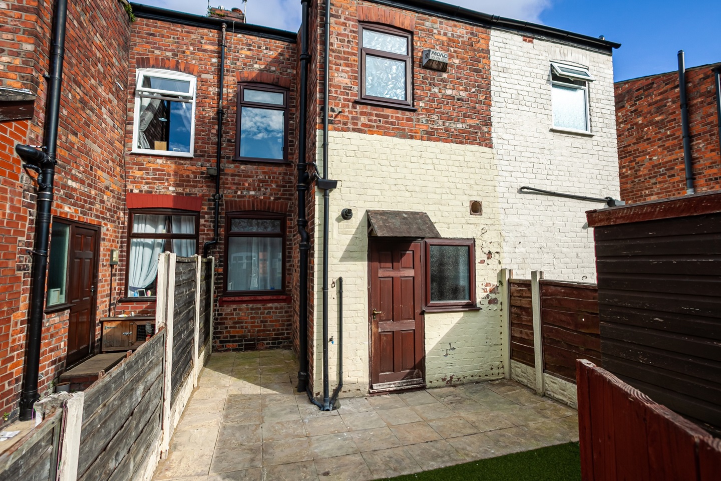 Eccles, Manchester 2 Bed Terraced House, Irlam Avenue, M30 To Rent