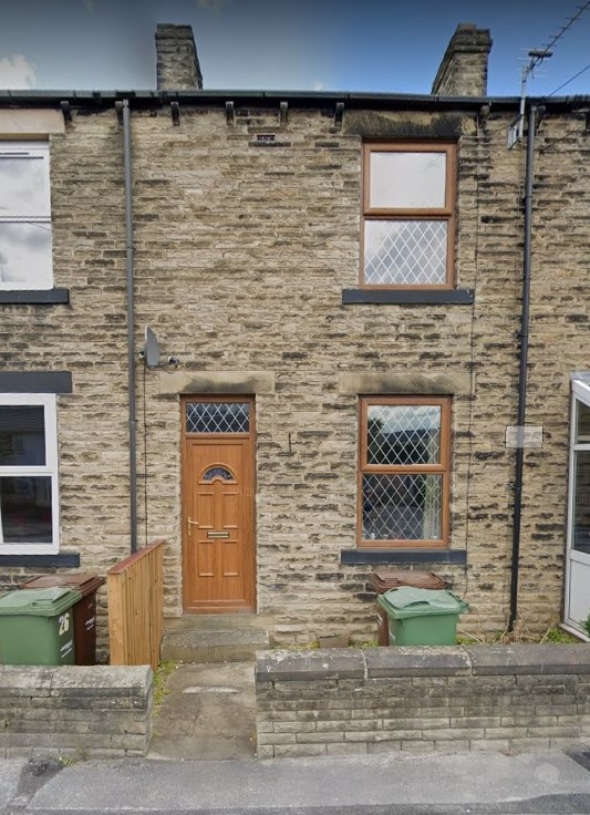 Ossett 2 Bed Terraced House, Grove Street, WF5 To Rent Now for £695