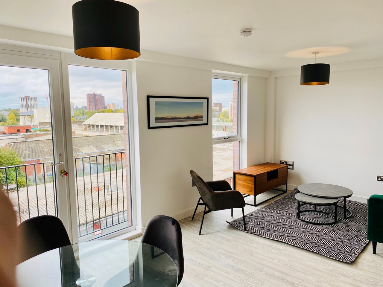 Salford 2 Bed Flat, Middlewood Plaza, M5 To Rent Now for £1,350.00 p/m