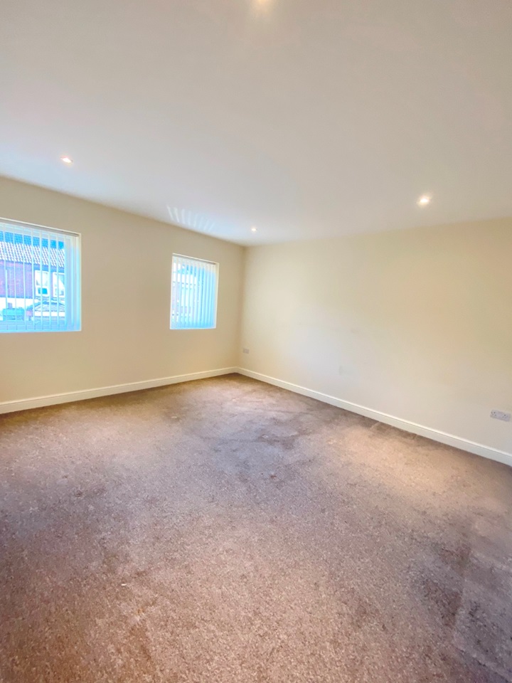 Rotherham 2 Bed Flat, Canklow Road, S60 To Rent Now for £675.00 p/m