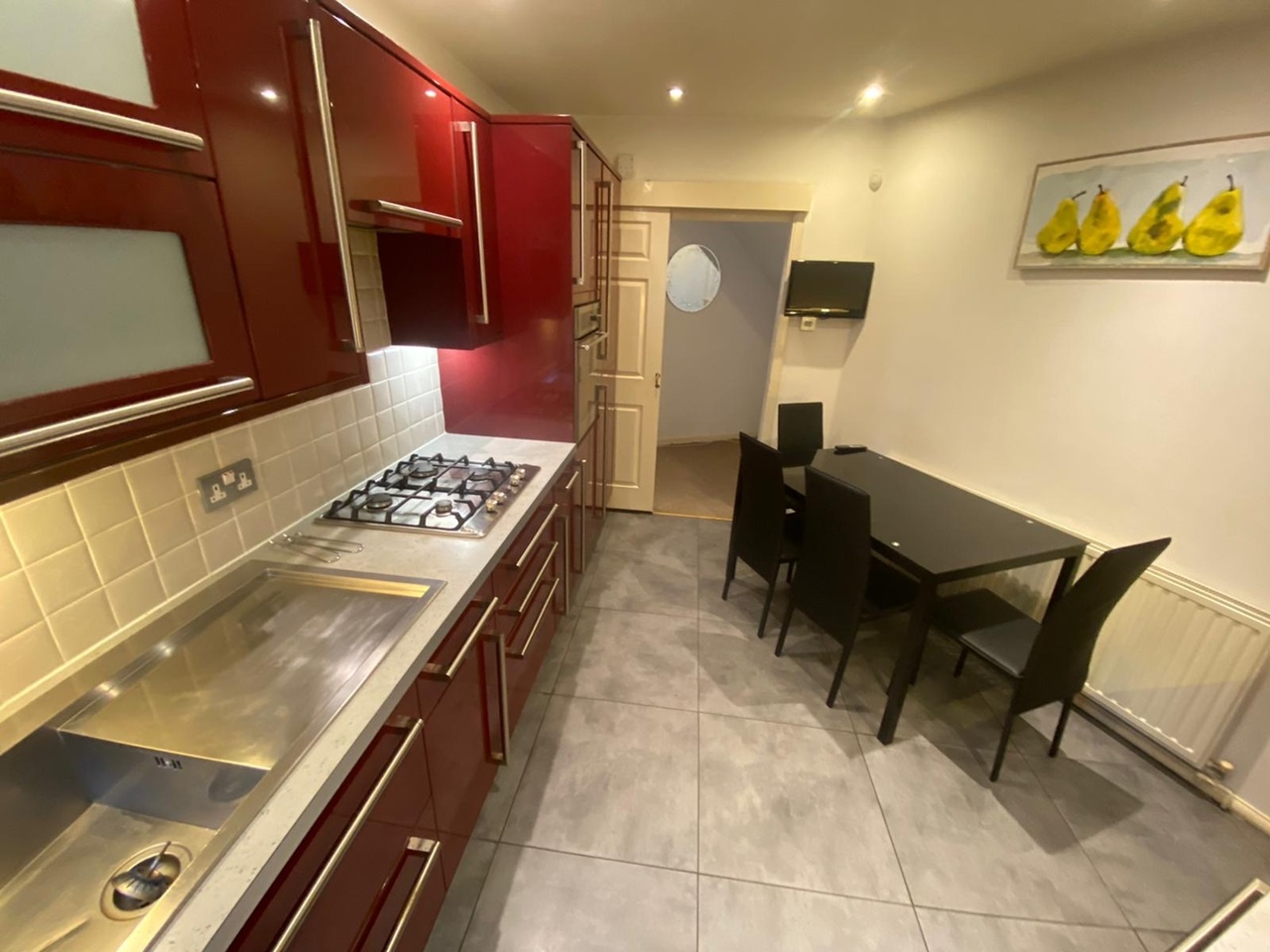 Dagenham 3 Bed SemiDetached House, Chaplin Road, RM9 To Rent Now