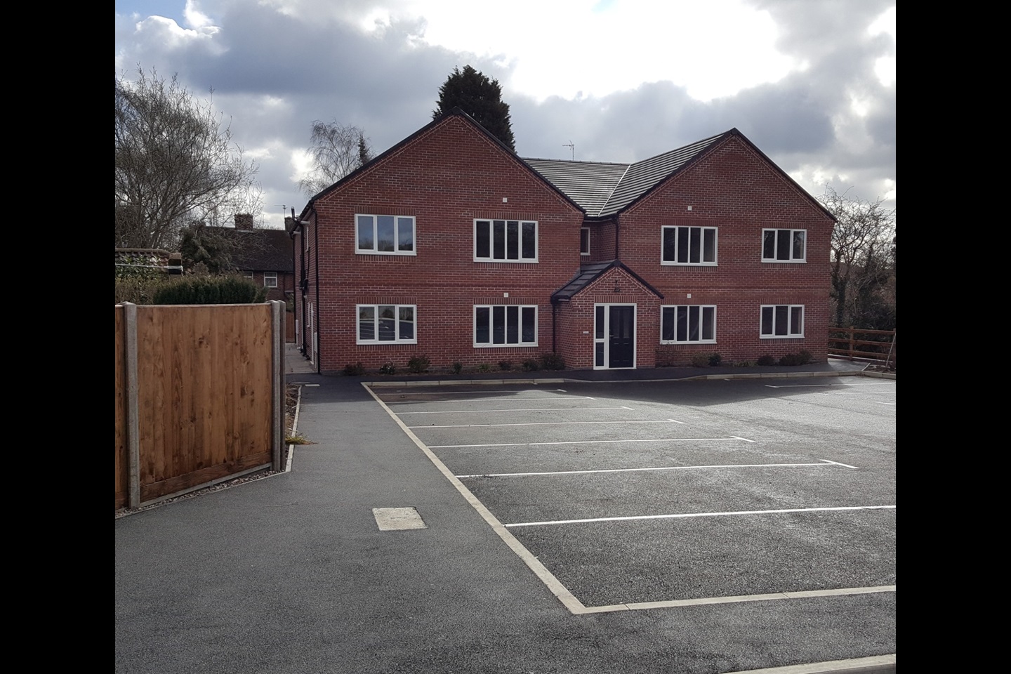 Leicester 1 Bed Flat, Scout Close, LE3 To Rent Now for £650.00 p/m