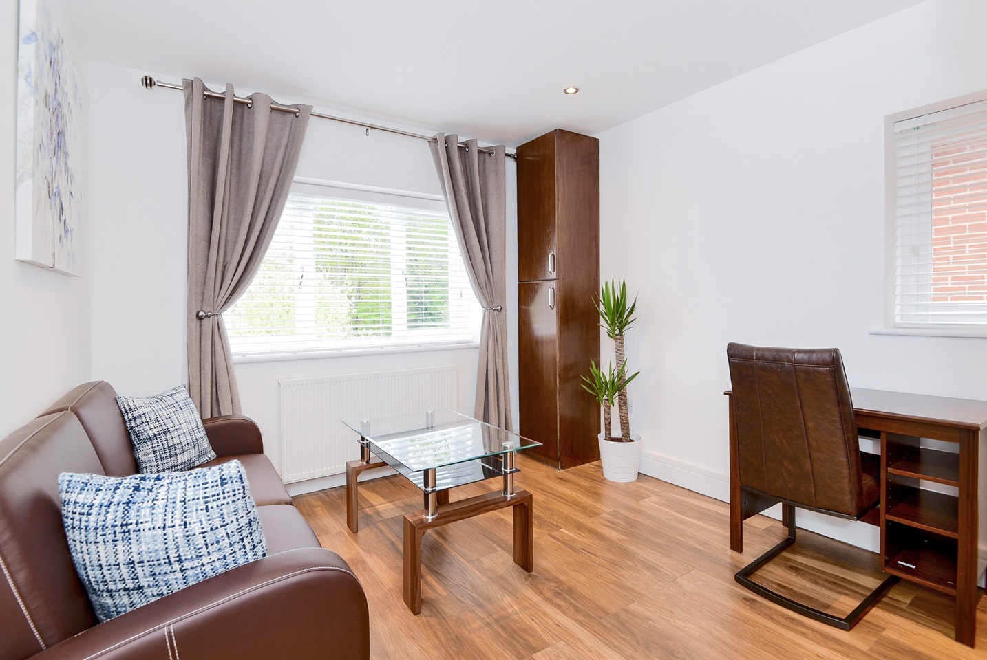 Newbury Studio Flat, Newbury, RG14 To Rent Now for £650.00 p/m