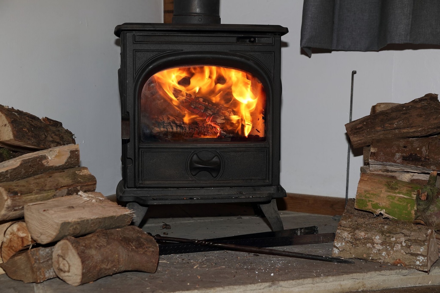 Haywards Heath 2 Bed Detached House, Ditchling Rd, RH16 To Rent Now