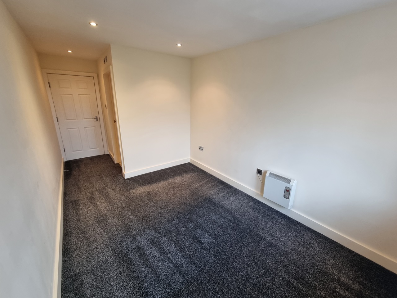 Normanton 2 Bed Flat, King Edward Street, WF6 To Rent Now for £675.
