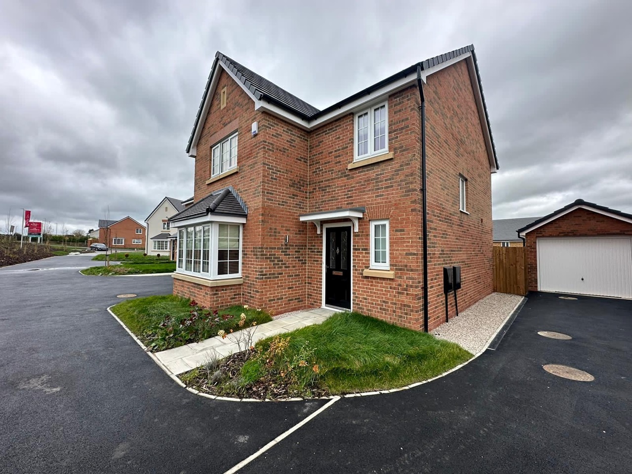 Blackburn 4 Bed Detached House, Wilkinson Walk, BB2 To Rent Now for