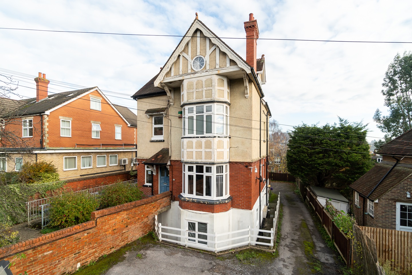Redhill 1 Bed Flat, Woodlands Road, RH1 To Rent Now for £975.00 p/m