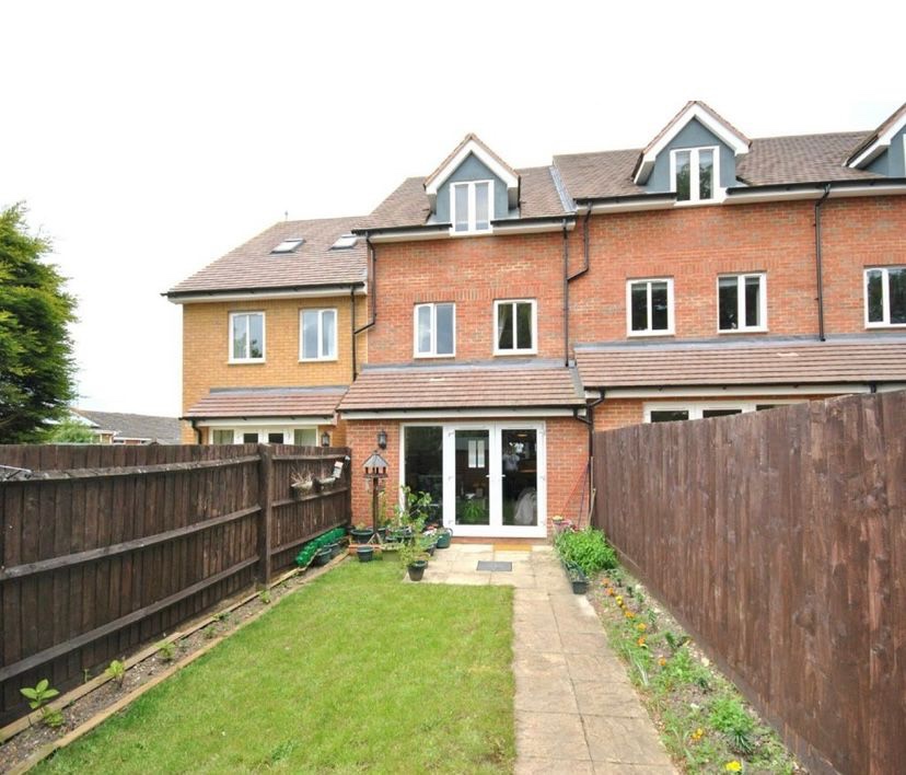 Leighton Buzzard 4 Bed Terraced House, Laurel Mews, LU7 To Rent Now