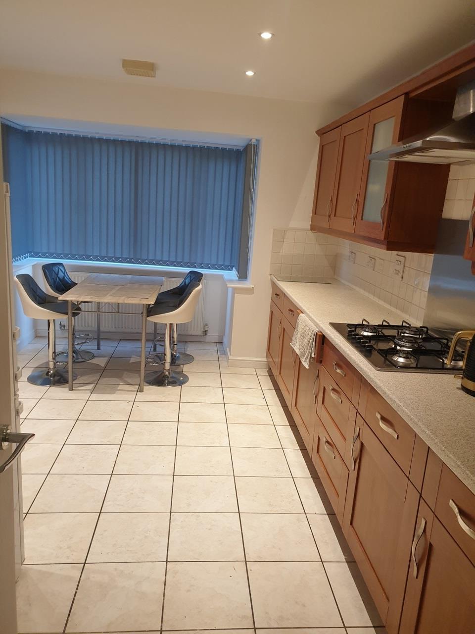 Doncaster Room in a Shared House, Honeysuckle Close, DN4 To Rent